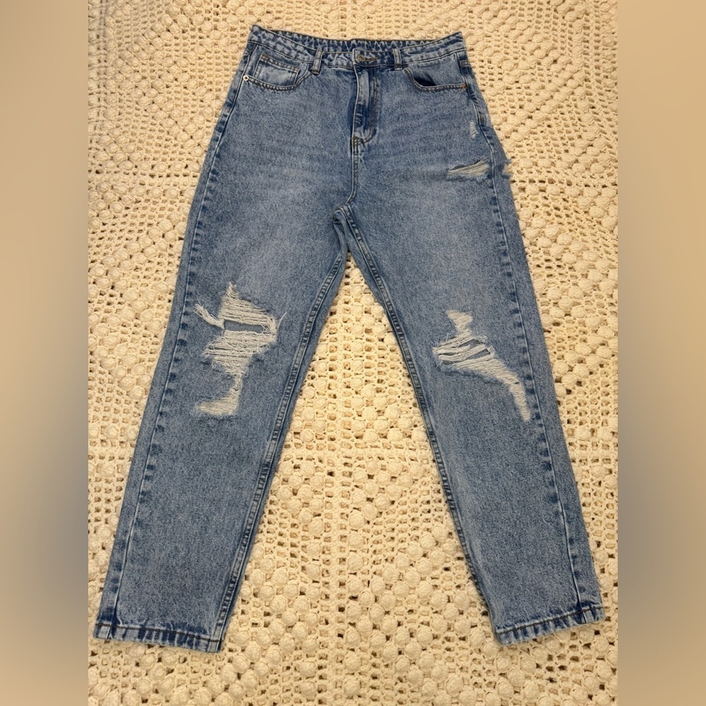 SHEIN Women's Distressed Blue Jeans. #10